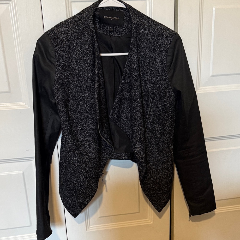 Banana Republic Women's Black and Gray Blazer